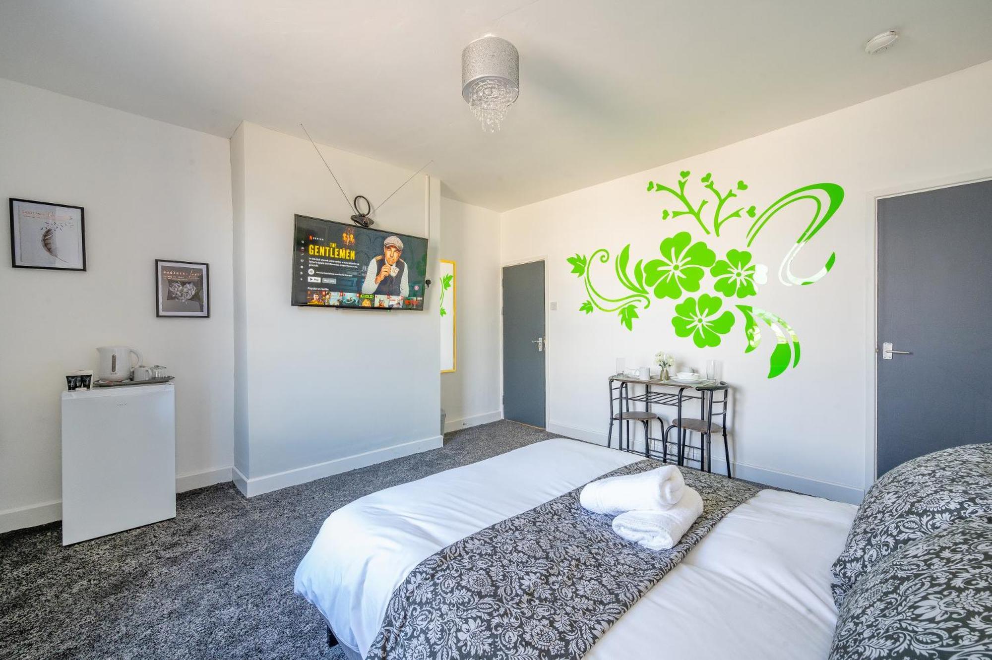 *Rc246*For Your Relaxed & Cosy Stay + Free Parking Leeds  Exterior photo