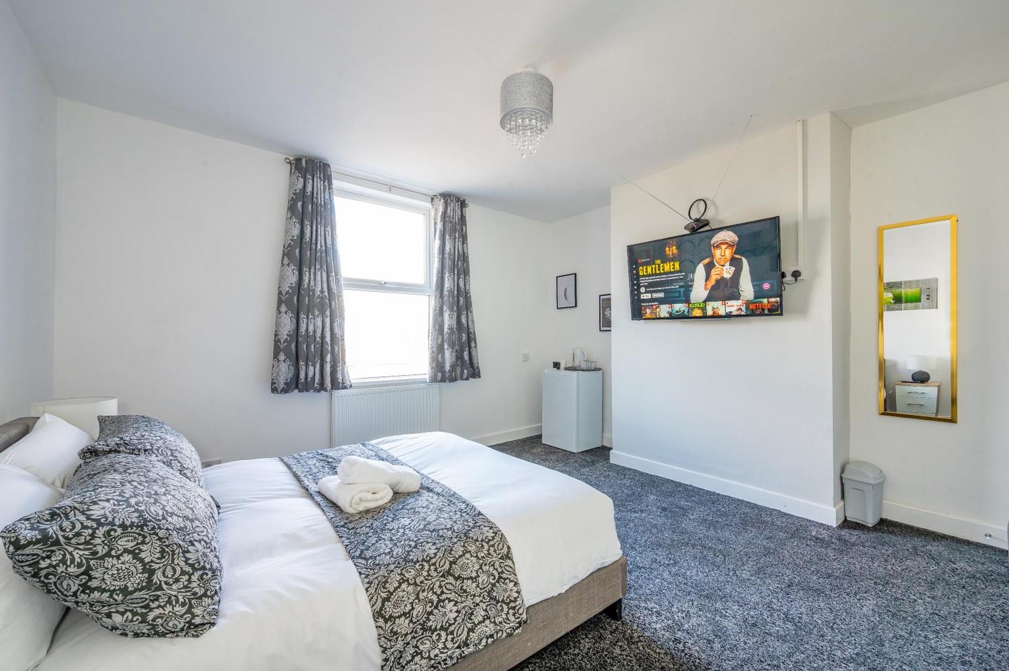 *Rc246*For Your Relaxed & Cosy Stay + Free Parking Leeds  Exterior photo