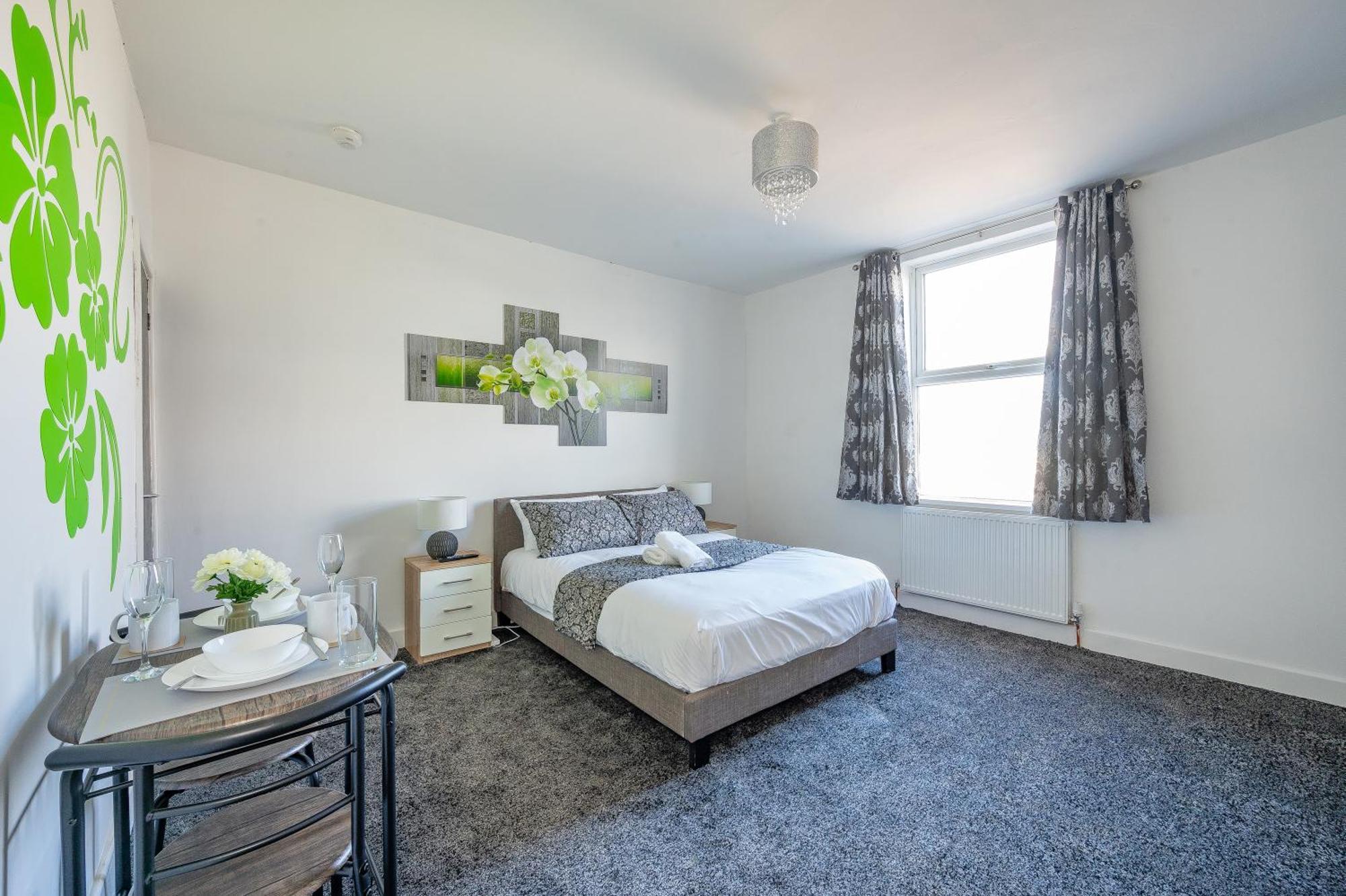 *Rc246*For Your Relaxed & Cosy Stay + Free Parking Leeds  Exterior photo