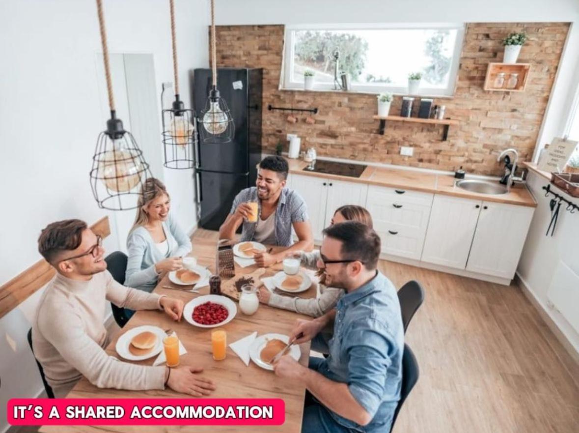 *Rc246*For Your Relaxed & Cosy Stay + Free Parking Leeds  Exterior photo